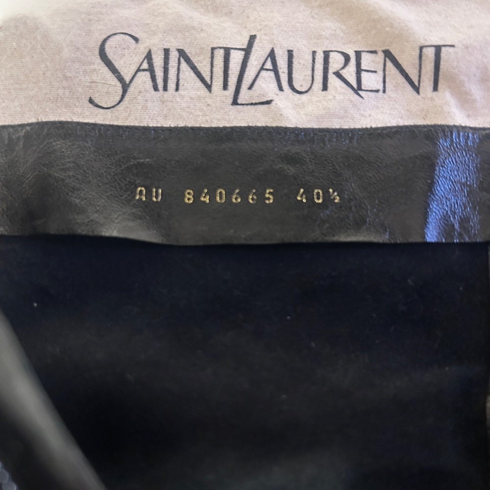 Saint Laurent Glossy Black Heeled Boots - Picture 2 of 5
